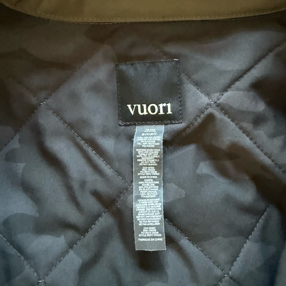 Vuori Echo Insulated Bomber Jacket, Waterproof Quilted Jacket, Army Green, Small - Picture 4 of 6